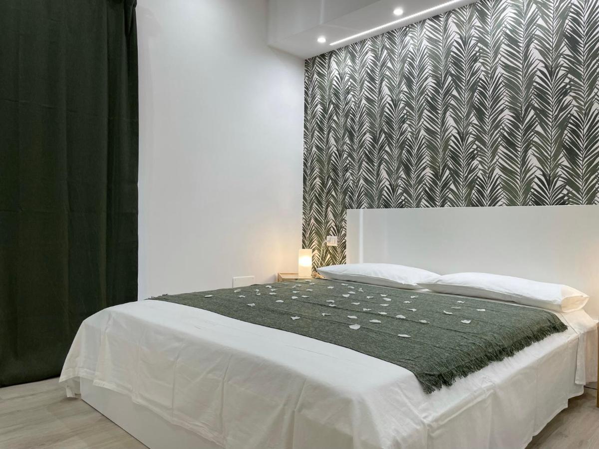B&B Il Belvedere โครโตเน ภายนอก รูปภาพ